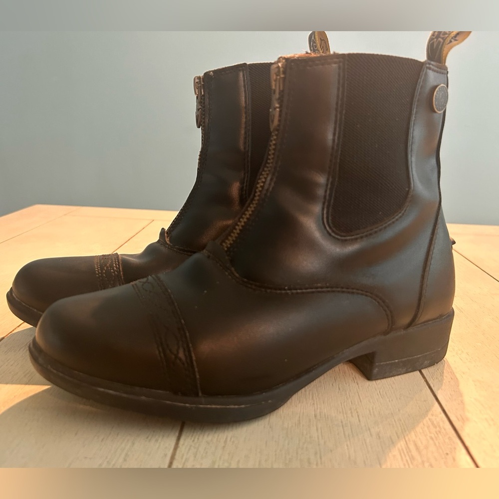 Moretta Ladies' Clio Zip Up Paddock Boots - Black. Size 6.